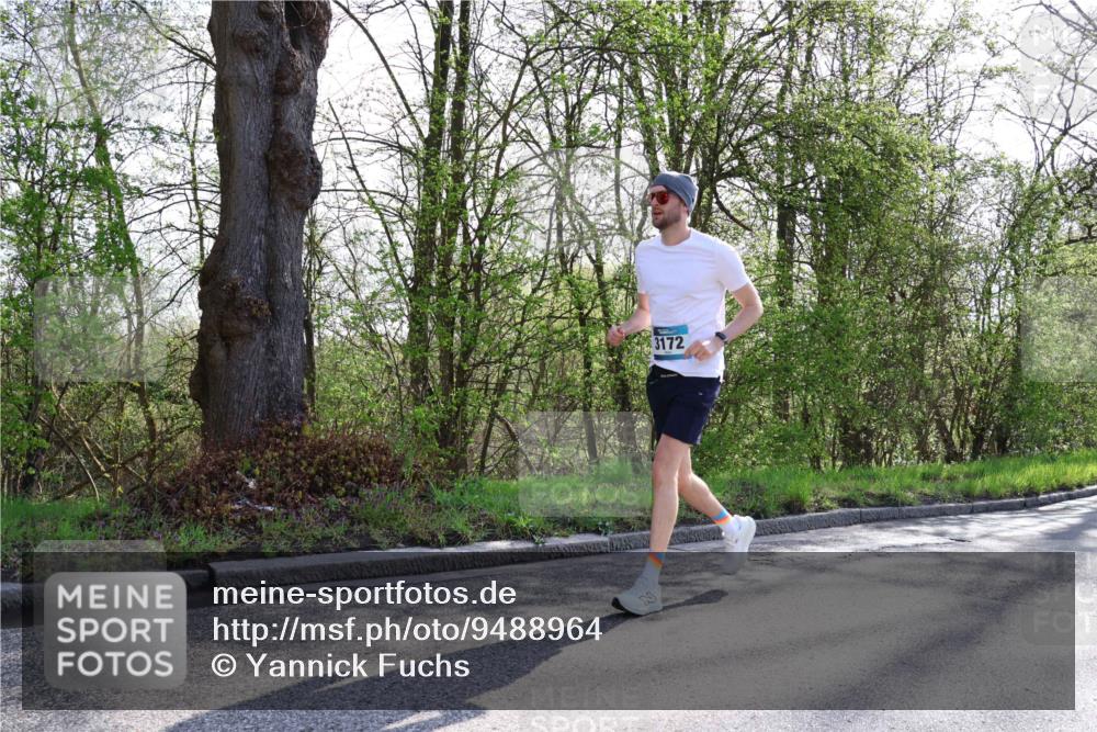 12.04.2026 - 45. Internationalen Wilhelmsburger Insellauf Yannick Fuchs http://msf.ph/oto/9488964 12.04.2026 10:34:44 Laufen 3172 meine-sportfotos.de