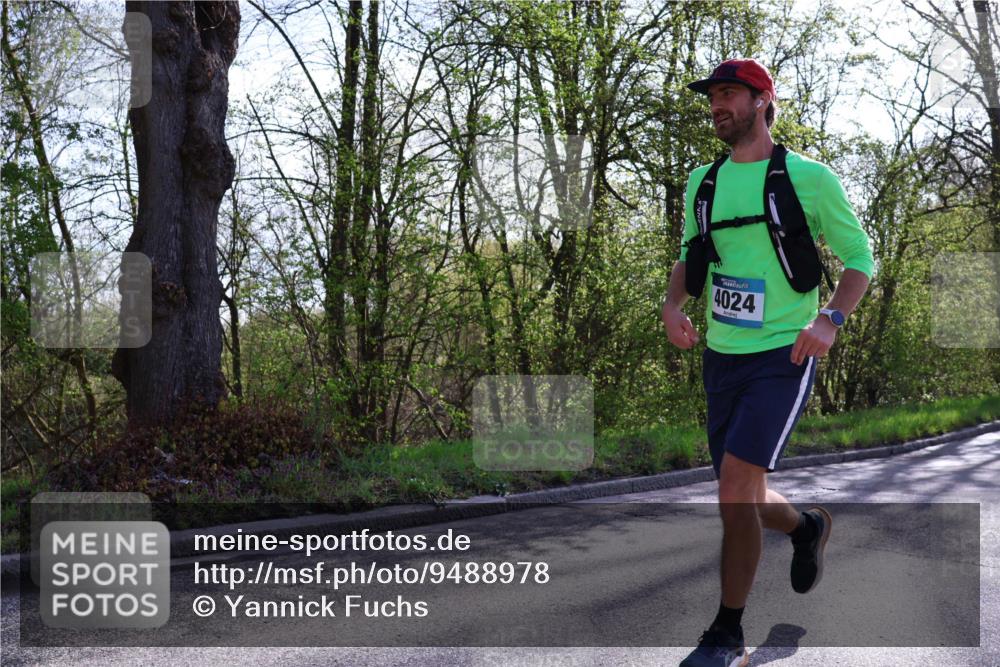 12.04.2026 - 45. Internationalen Wilhelmsburger Insellauf Yannick Fuchs http://msf.ph/oto/9488978 12.04.2026 10:40:36 Laufen 4024 meine-sportfotos.de