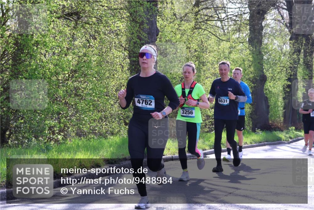 12.04.2026 - 45. Internationalen Wilhelmsburger Insellauf Yannick Fuchs http://msf.ph/oto/9488984 12.04.2026 10:34:47 Laufen 4762, 3256, 4631, 28 meine-sportfotos.de