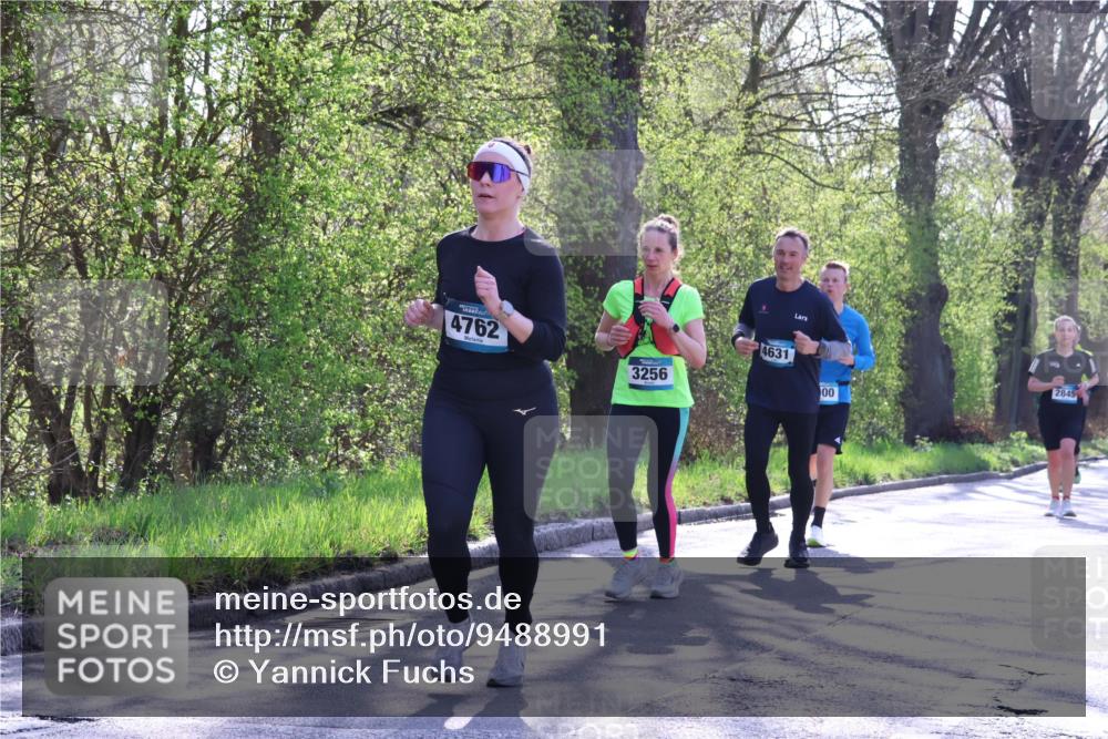 12.04.2026 - 45. Internationalen Wilhelmsburger Insellauf Yannick Fuchs http://msf.ph/oto/9488991 12.04.2026 10:34:47 Laufen 4762, 3256, 4631, 2845, 00 meine-sportfotos.de