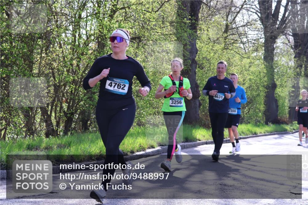 12.04.2026 - 45. Internationalen Wilhelmsburger Insellauf Yannick Fuchs http://msf.ph/oto/9488997 12.04.2026 10:34:48 Laufen 4762, 3256, 4631, 2845, 2300 meine-sportfotos.de