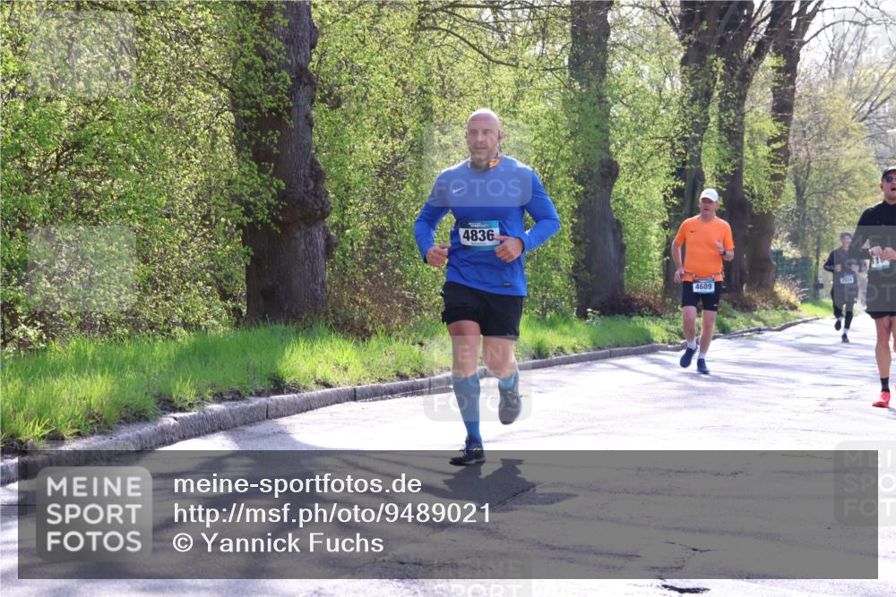 12.04.2026 - 45. Internationalen Wilhelmsburger Insellauf Yannick Fuchs http://msf.ph/oto/9489021 12.04.2026 10:40:40 Laufen 4836, 2834, 4689 meine-sportfotos.de