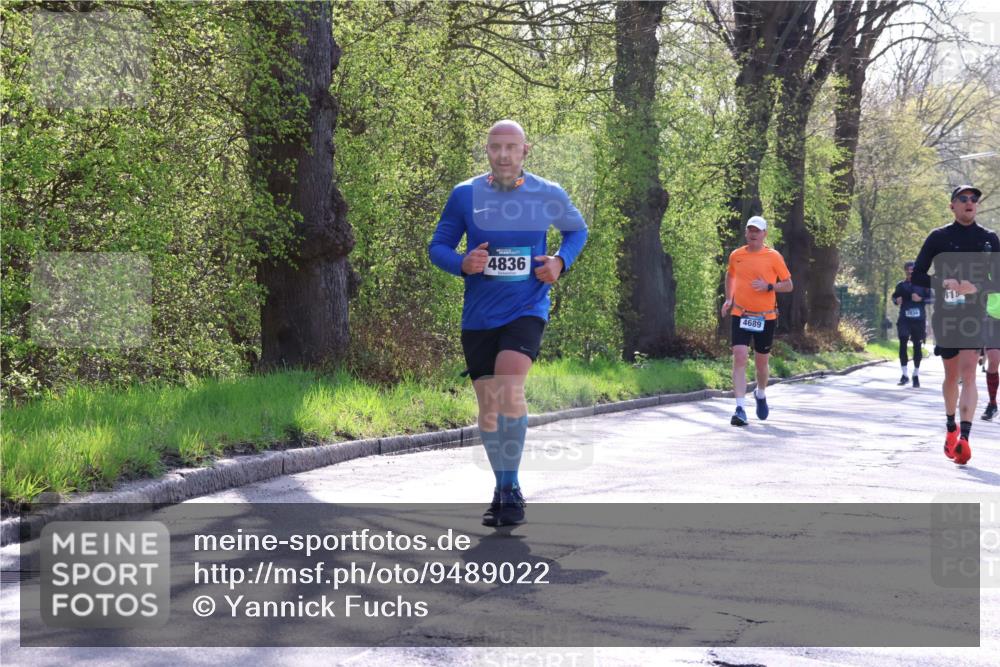 12.04.2026 - 45. Internationalen Wilhelmsburger Insellauf Yannick Fuchs http://msf.ph/oto/9489022 12.04.2026 10:40:40 Laufen 4836, 4689, 2834 meine-sportfotos.de