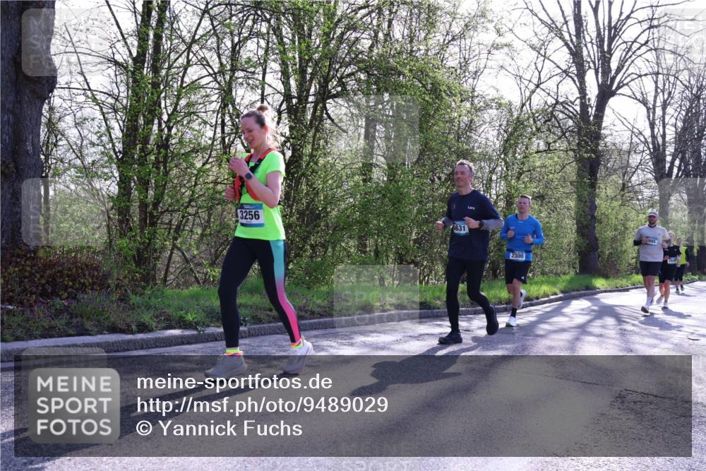 12.04.2026 - 45. Internationalen Wilhelmsburger Insellauf Yannick Fuchs http://msf.ph/oto/9489029 12.04.2026 10:34:50 Laufen 3256, 4631, 2300, 2845 meine-sportfotos.de