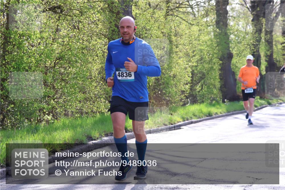 12.04.2026 - 45. Internationalen Wilhelmsburger Insellauf Yannick Fuchs http://msf.ph/oto/9489036 12.04.2026 10:40:41 Laufen 4836, 4689 meine-sportfotos.de