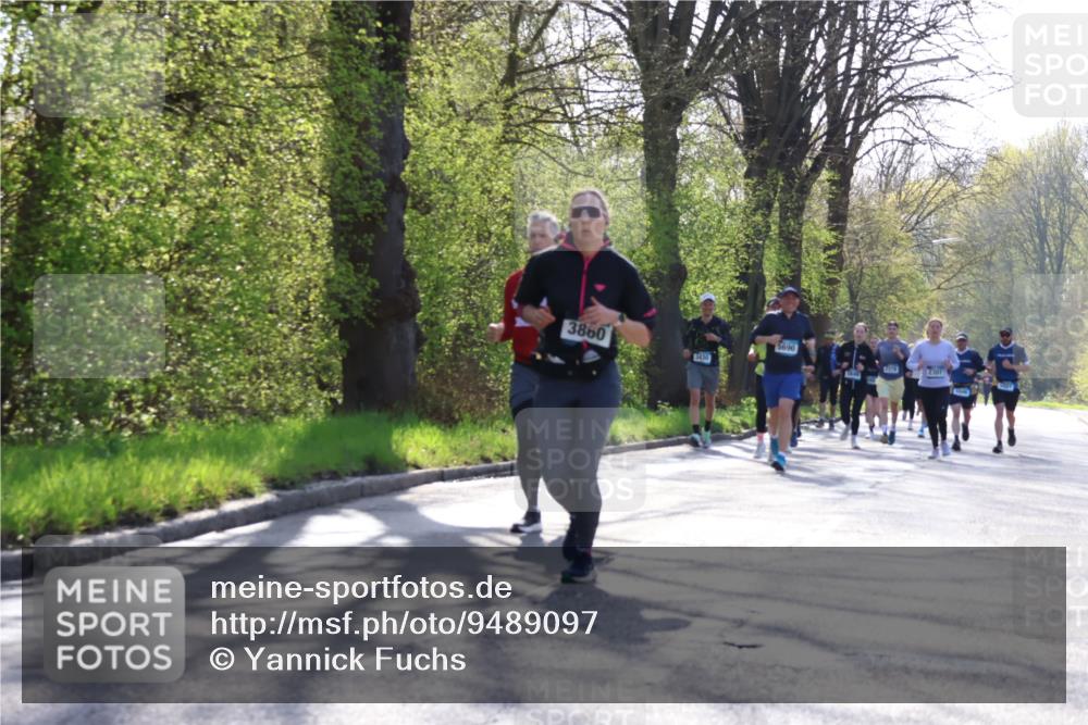 12.04.2026 - 45. Internationalen Wilhelmsburger Insellauf Yannick Fuchs http://msf.ph/oto/9489097 12.04.2026 10:34:58 Laufen 3860, 3430, 5690, 2301 meine-sportfotos.de