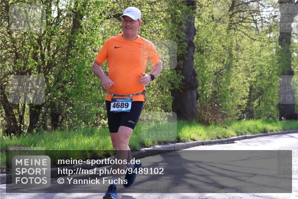 12.04.2026 - 45. Internationalen Wilhelmsburger Insellauf Yannick Fuchs http://msf.ph/oto/9489102 12.04.2026 10:40:46 Laufen 4689 meine-sportfotos.de