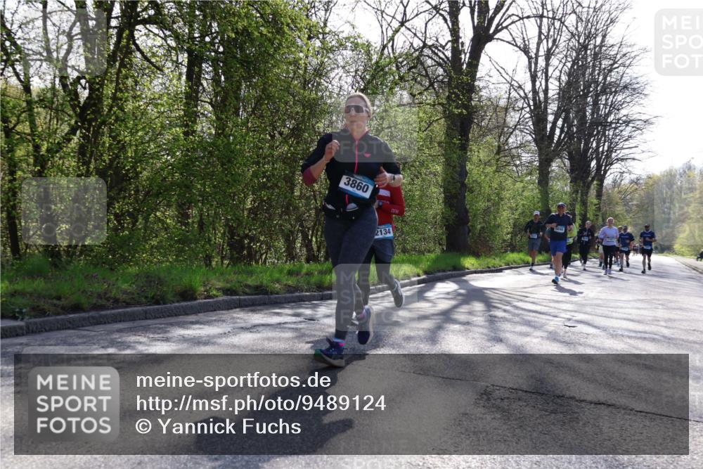 12.04.2026 - 45. Internationalen Wilhelmsburger Insellauf Yannick Fuchs http://msf.ph/oto/9489124 12.04.2026 10:35:00 Laufen 3860, 2134 meine-sportfotos.de