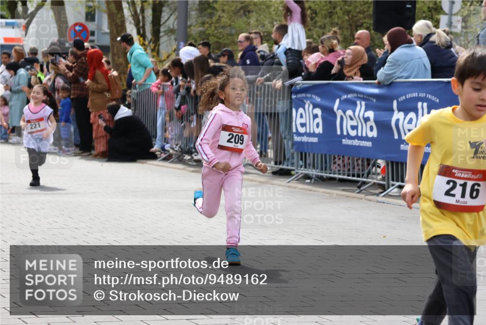 12.04.2026 - 45. Internationalen Wilhelmsburger Insellauf Strokosch-Dieckow http://msf.ph/oto/9489162 12.04.2026 14:09:26 Ziel 691, 1511, 252, 270, 220, 219, 216, 25, 1066, 209, 915, 221, 541 meine-sportfotos.de