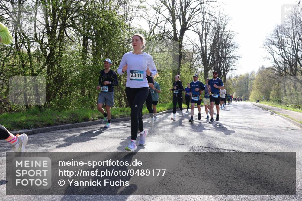 12.04.2026 - 45. Internationalen Wilhelmsburger Insellauf Yannick Fuchs http://msf.ph/oto/9489177 12.04.2026 10:35:05 Laufen 3430, 2301, 3848, 5046, 2376, 5037 meine-sportfotos.de