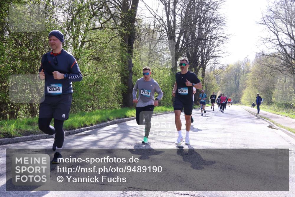 12.04.2026 - 45. Internationalen Wilhelmsburger Insellauf Yannick Fuchs http://msf.ph/oto/9489190 12.04.2026 10:40:53 Laufen 2834, 2729, 2837 meine-sportfotos.de