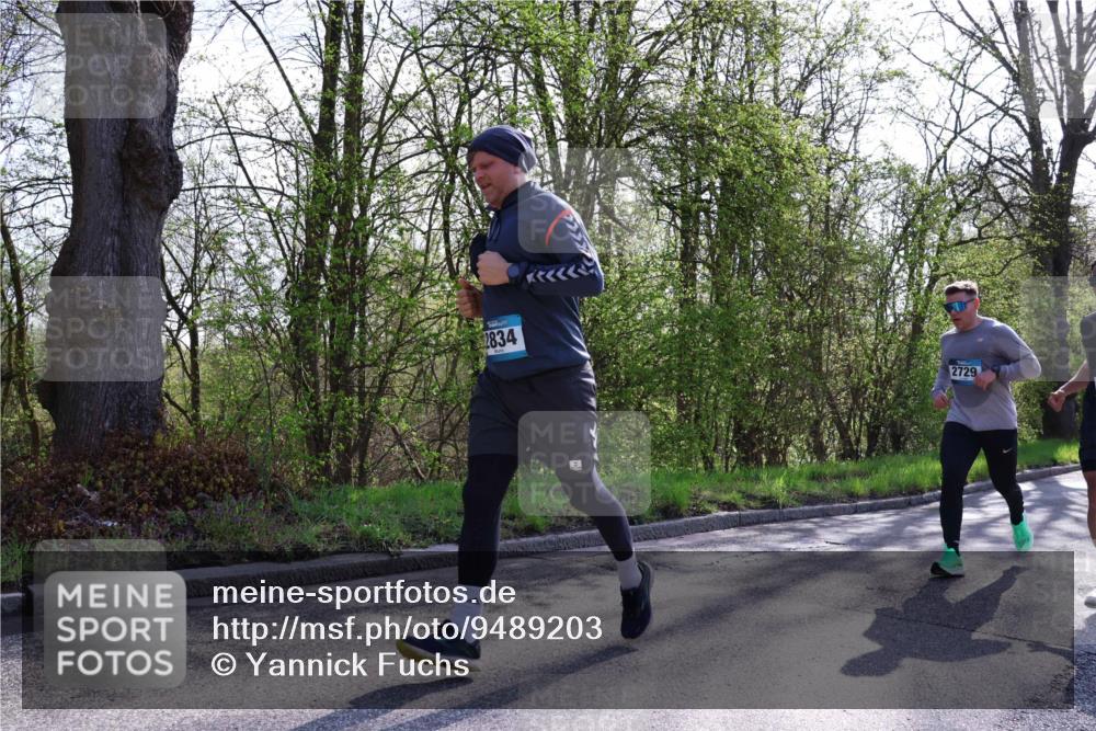 12.04.2026 - 45. Internationalen Wilhelmsburger Insellauf Yannick Fuchs http://msf.ph/oto/9489203 12.04.2026 10:40:54 Laufen 2834, 2729 meine-sportfotos.de