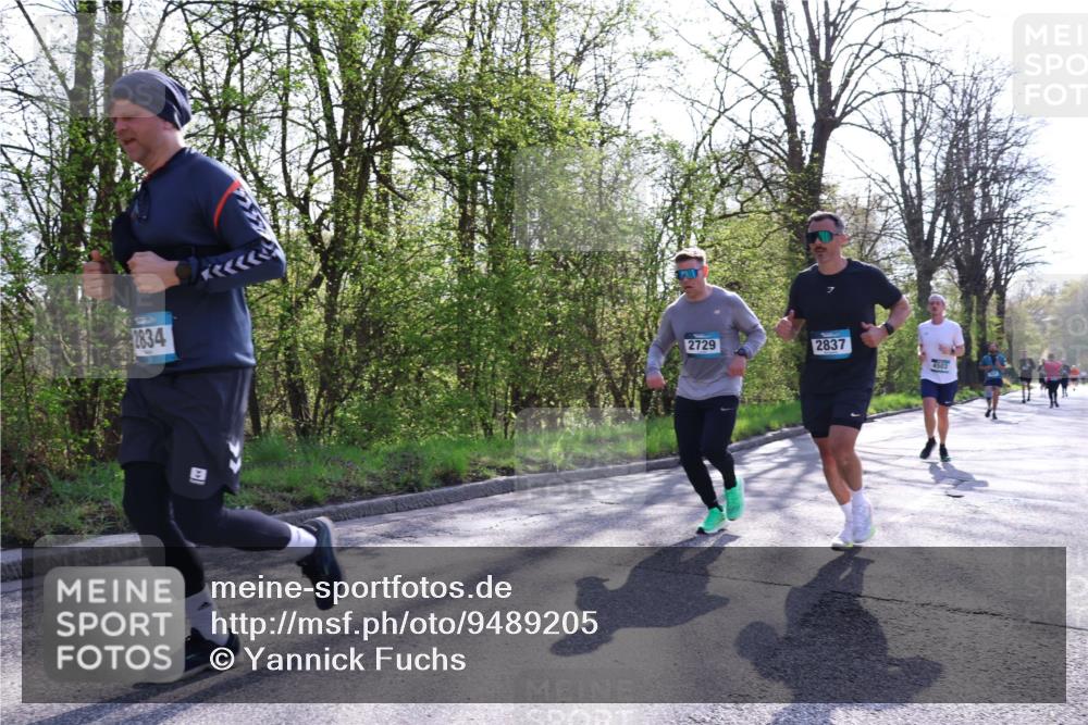 12.04.2026 - 45. Internationalen Wilhelmsburger Insellauf Yannick Fuchs http://msf.ph/oto/9489205 12.04.2026 10:40:54 Laufen 2834, 2729, 2837 meine-sportfotos.de