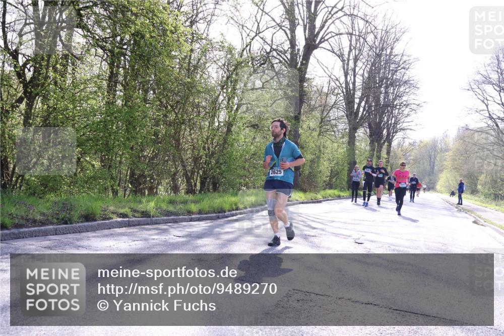 12.04.2026 - 45. Internationalen Wilhelmsburger Insellauf Yannick Fuchs http://msf.ph/oto/9489270 12.04.2026 10:40:59 Laufen 2625 meine-sportfotos.de