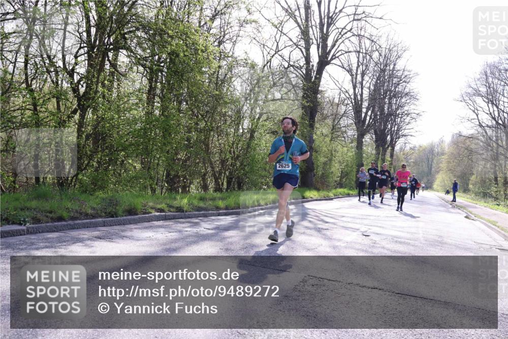 12.04.2026 - 45. Internationalen Wilhelmsburger Insellauf Yannick Fuchs http://msf.ph/oto/9489272 12.04.2026 10:40:59 Laufen 2625 meine-sportfotos.de