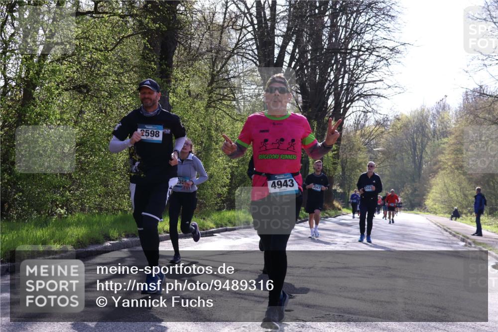 12.04.2026 - 45. Internationalen Wilhelmsburger Insellauf Yannick Fuchs http://msf.ph/oto/9489316 12.04.2026 10:41:02 Laufen 2598, 355, 4943, 555 meine-sportfotos.de