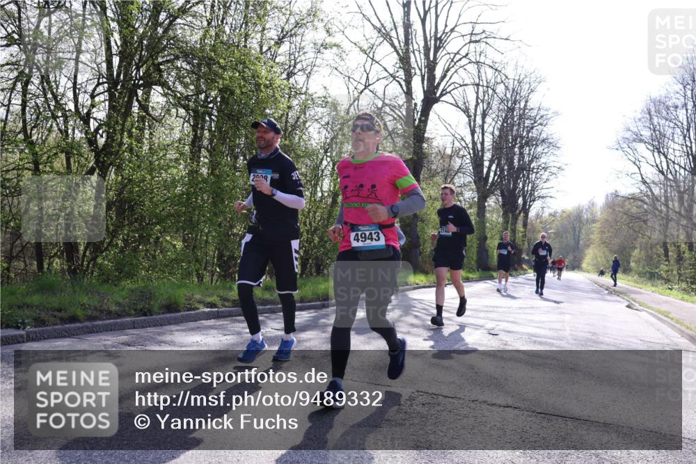 12.04.2026 - 45. Internationalen Wilhelmsburger Insellauf Yannick Fuchs http://msf.ph/oto/9489332 12.04.2026 10:41:03 Laufen 238, 4943, 2746 meine-sportfotos.de
