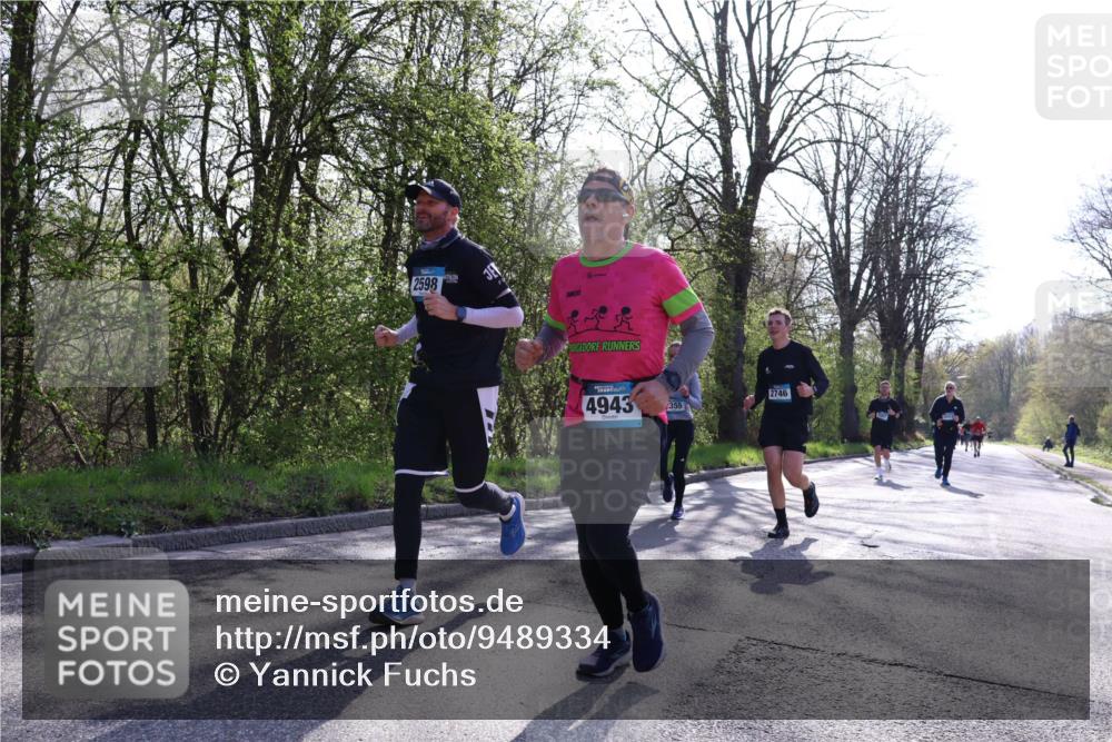 12.04.2026 - 45. Internationalen Wilhelmsburger Insellauf Yannick Fuchs http://msf.ph/oto/9489334 12.04.2026 10:41:04 Laufen 2598, 4943, 2746, 355 meine-sportfotos.de