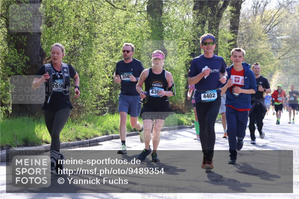 12.04.2026 - 45. Internationalen Wilhelmsburger Insellauf Yannick Fuchs http://msf.ph/oto/9489354 12.04.2026 10:35:27 Laufen 269, 356, 436, 4402 meine-sportfotos.de