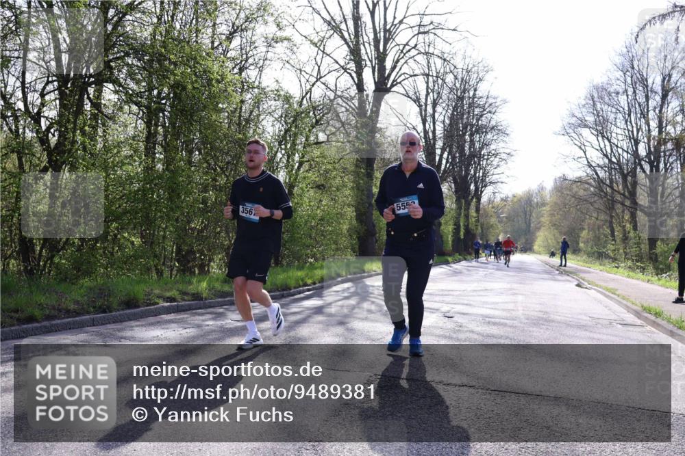 12.04.2026 - 45. Internationalen Wilhelmsburger Insellauf Yannick Fuchs http://msf.ph/oto/9489381 12.04.2026 10:41:08 Laufen 356, 555 meine-sportfotos.de