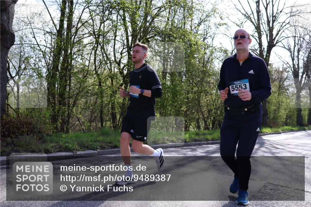 12.04.2026 - 45. Internationalen Wilhelmsburger Insellauf Yannick Fuchs http://msf.ph/oto/9489387 12.04.2026 10:41:08 Laufen 5553 meine-sportfotos.de