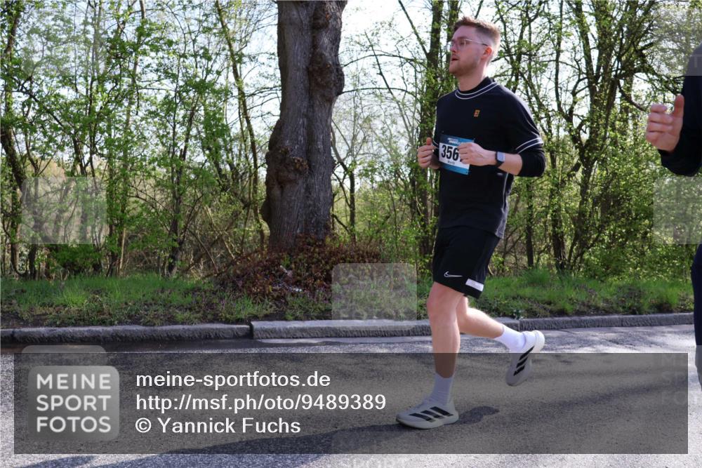 12.04.2026 - 45. Internationalen Wilhelmsburger Insellauf Yannick Fuchs http://msf.ph/oto/9489389 12.04.2026 10:41:09 Laufen 356 meine-sportfotos.de