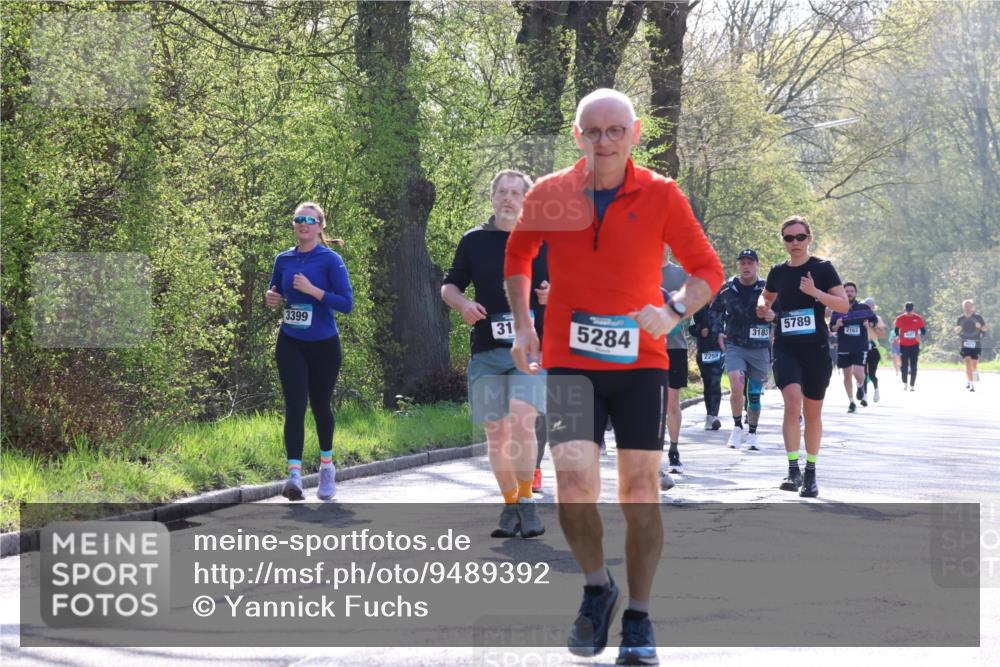 12.04.2026 - 45. Internationalen Wilhelmsburger Insellauf Yannick Fuchs http://msf.ph/oto/9489392 12.04.2026 10:41:15 Laufen 3399, 31, 5284, 3183, 2255, 5789, 2162 meine-sportfotos.de