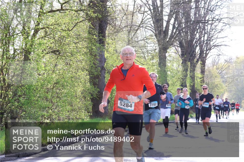 12.04.2026 - 45. Internationalen Wilhelmsburger Insellauf Yannick Fuchs http://msf.ph/oto/9489402 12.04.2026 10:41:17 Laufen 5284, 3102, 2676, 267, 5789 meine-sportfotos.de