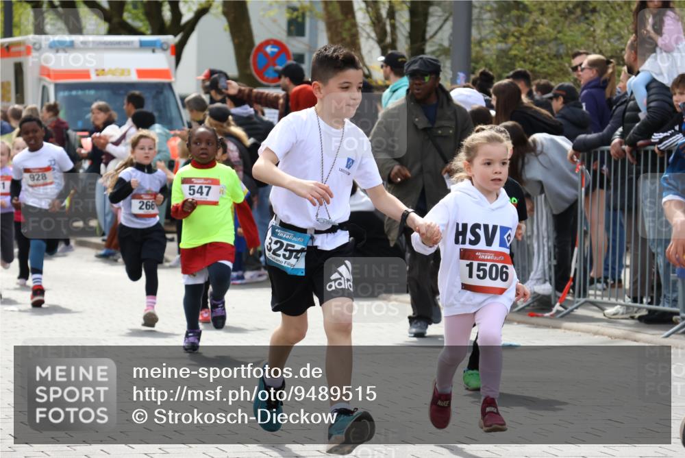 12.04.2026 - 45. Internationalen Wilhelmsburger Insellauf Strokosch-Dieckow http://msf.ph/oto/9489515 12.04.2026 14:08:53 Ziel 754, 211, 711, 530, 91, 254, 1506, 266, 713, 547, 762, 281, 928 meine-sportfotos.de