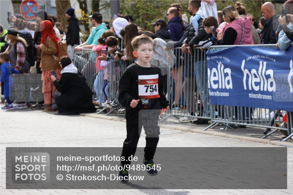 12.04.2026 - 45. Internationalen Wilhelmsburger Insellauf Strokosch-Dieckow http://msf.ph/oto/9489545 12.04.2026 14:08:45 Ziel 232, 749, 967, 774, 919, 754, 211, 711, 530 meine-sportfotos.de