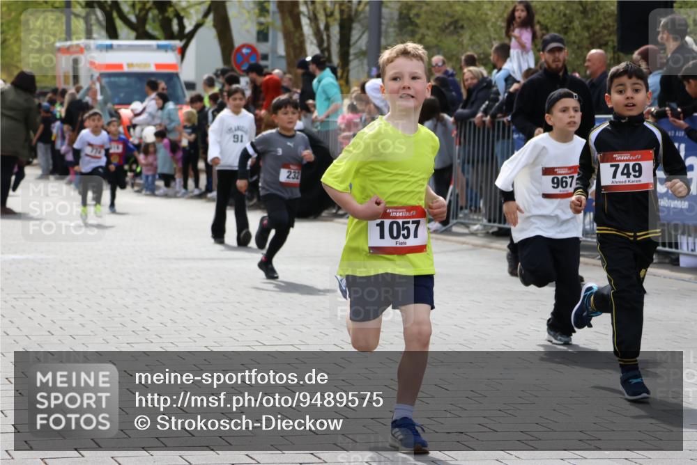 12.04.2026 - 45. Internationalen Wilhelmsburger Insellauf Strokosch-Dieckow http://msf.ph/oto/9489575 12.04.2026 14:08:39 Ziel 175, 174, 653, 143, 1057, 232, 749, 967, 774, 919 meine-sportfotos.de