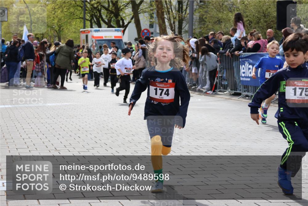 12.04.2026 - 45. Internationalen Wilhelmsburger Insellauf Strokosch-Dieckow http://msf.ph/oto/9489598 12.04.2026 14:08:34 Ziel 1505, 782, 258, 175, 174, 653, 143, 1057, 232, 749, 967 meine-sportfotos.de