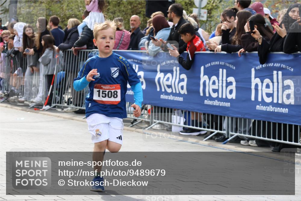 12.04.2026 - 45. Internationalen Wilhelmsburger Insellauf Strokosch-Dieckow http://msf.ph/oto/9489679 12.04.2026 14:08:04 Ziel 15, 1508 meine-sportfotos.de