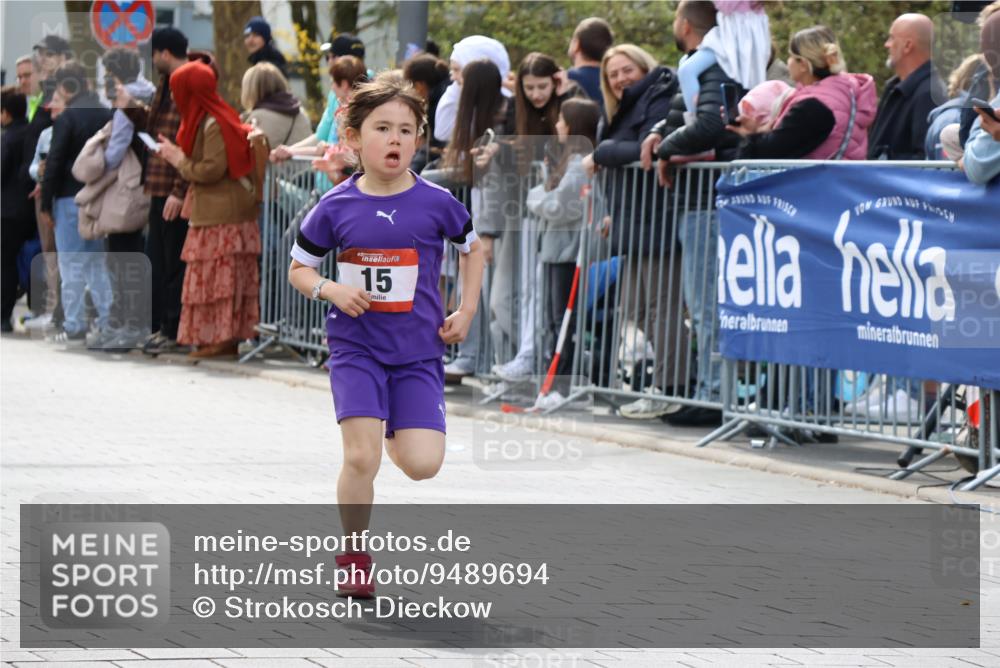 12.04.2026 - 45. Internationalen Wilhelmsburger Insellauf Strokosch-Dieckow http://msf.ph/oto/9489694 12.04.2026 14:08:00 Ziel 15, 1508 meine-sportfotos.de