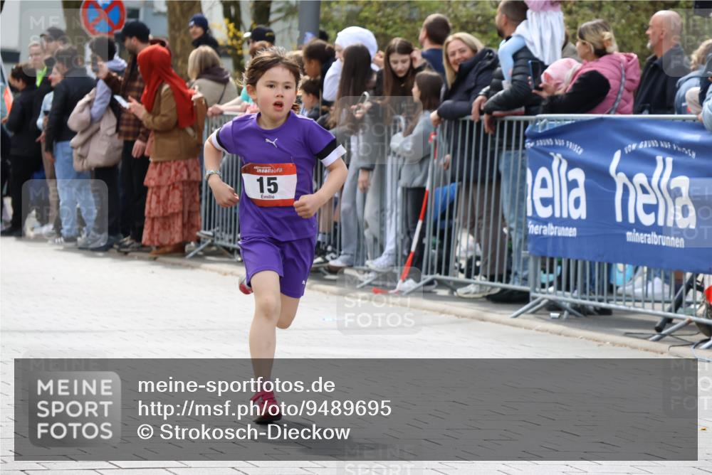 12.04.2026 - 45. Internationalen Wilhelmsburger Insellauf Strokosch-Dieckow http://msf.ph/oto/9489695 12.04.2026 14:08:00 Ziel 15, 1508 meine-sportfotos.de