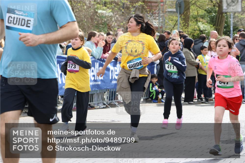 12.04.2026 - 45. Internationalen Wilhelmsburger Insellauf Strokosch-Dieckow http://msf.ph/oto/9489799 12.04.2026 14:35:54 Ziel 1069, 583, 628, 557, 585, 79, 76, 344, 90, 1732, 847, 641, 1056, 411 meine-sportfotos.de