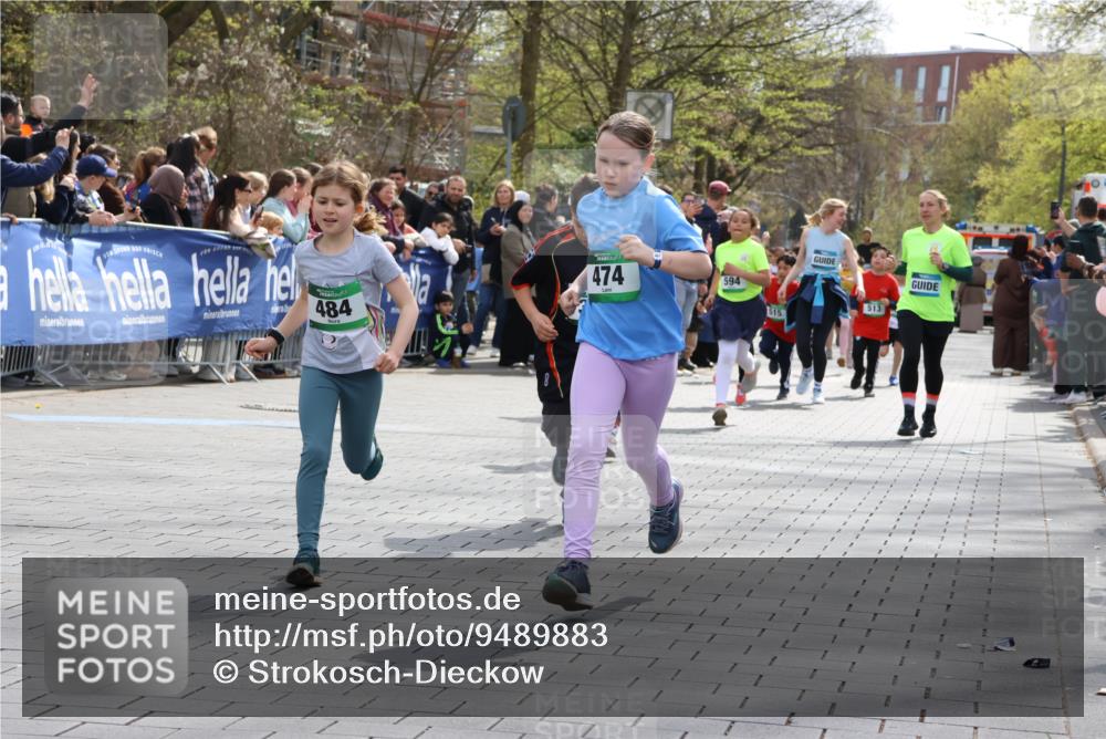 12.04.2026 - 45. Internationalen Wilhelmsburger Insellauf Strokosch-Dieckow http://msf.ph/oto/9489883 12.04.2026 14:35:26 Ziel 1017, 1717, 312, 340, 848, 1728, 474, 484, 137, 582, 334, 514, 594, 680, 851 meine-sportfotos.de