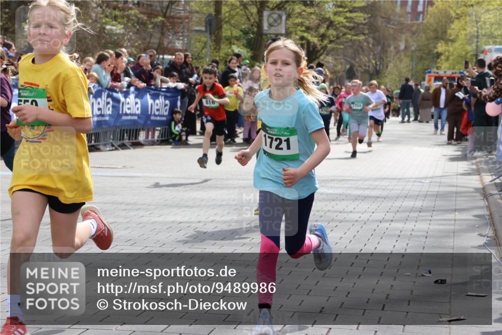12.04.2026 - 45. Internationalen Wilhelmsburger Insellauf Strokosch-Dieckow http://msf.ph/oto/9489986 12.04.2026 14:34:58 Ziel 122, 476, 472, 575, 287, 326, 464, 1706, 346, 1726, 556, 840, 864, 288, 1725, 550, 527, 1721, 616, 816, 677, 69, 470, 1750, 163 meine-sportfotos.de