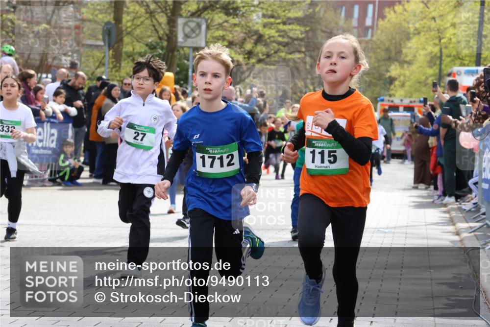 12.04.2026 - 45. Internationalen Wilhelmsburger Insellauf Strokosch-Dieckow http://msf.ph/oto/9490113 12.04.2026 14:34:29 Ziel 160, 483, 839, 1713, 1723, 1730, 115, 1026, 1712, 809, 27, 332, 305, 853, 28, 146, 841, 1076, 1711, 443 meine-sportfotos.de