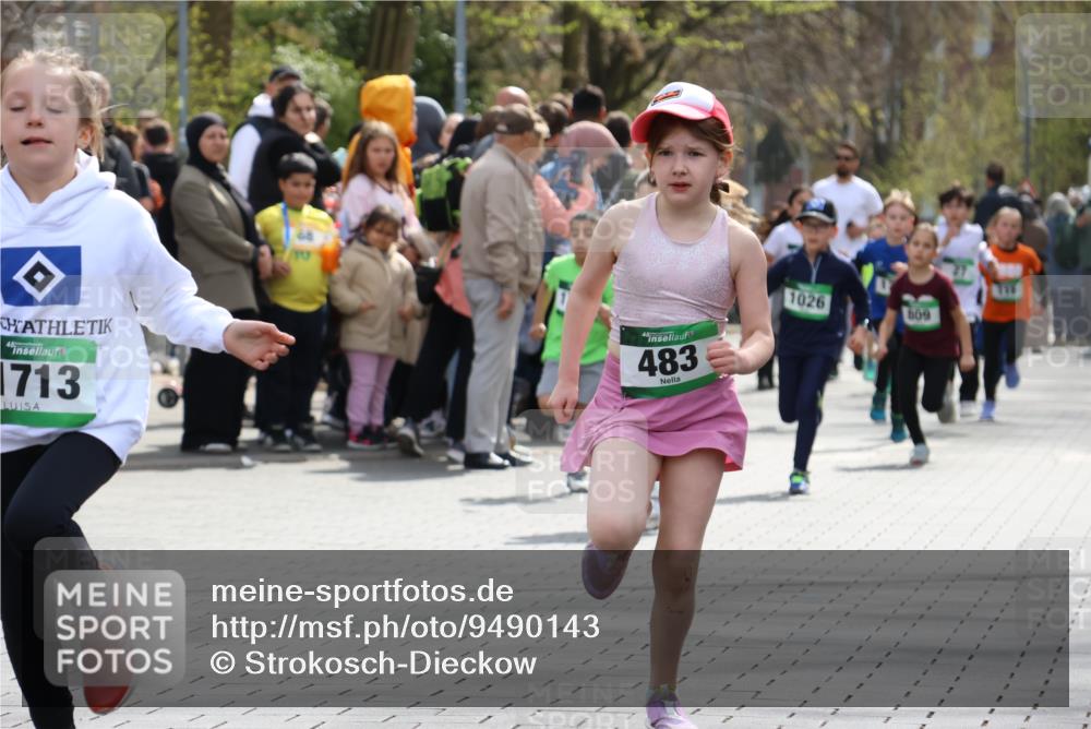 12.04.2026 - 45. Internationalen Wilhelmsburger Insellauf Strokosch-Dieckow http://msf.ph/oto/9490143 12.04.2026 14:34:23 Ziel 1731, 1722, 32, 33, 104, 314, 1718, 160, 483, 839, 1713, 1723, 1730, 115, 1026, 1712 meine-sportfotos.de