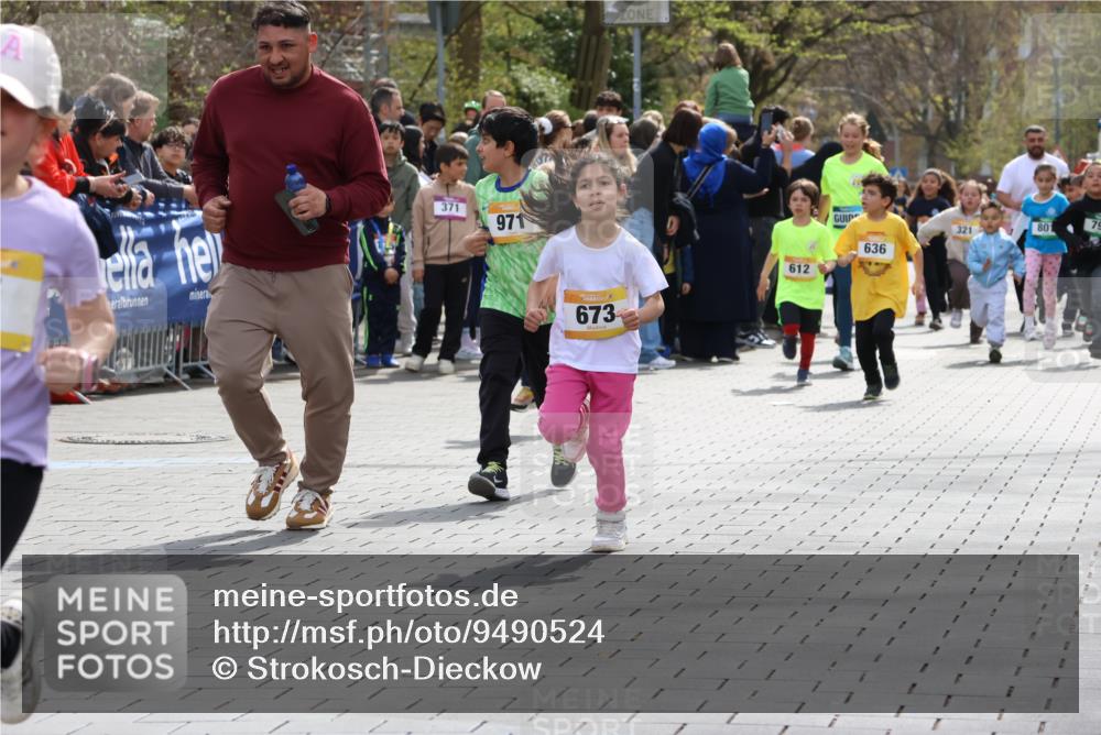 12.04.2026 - 45. Internationalen Wilhelmsburger Insellauf Strokosch-Dieckow http://msf.ph/oto/9490524 12.04.2026 14:21:53 Ziel 763, 255, 65, 1617, 969, 799, 974, 482, 236, 810, 488, 814, 95, 409, 595, 673, 924, 824, 227 meine-sportfotos.de