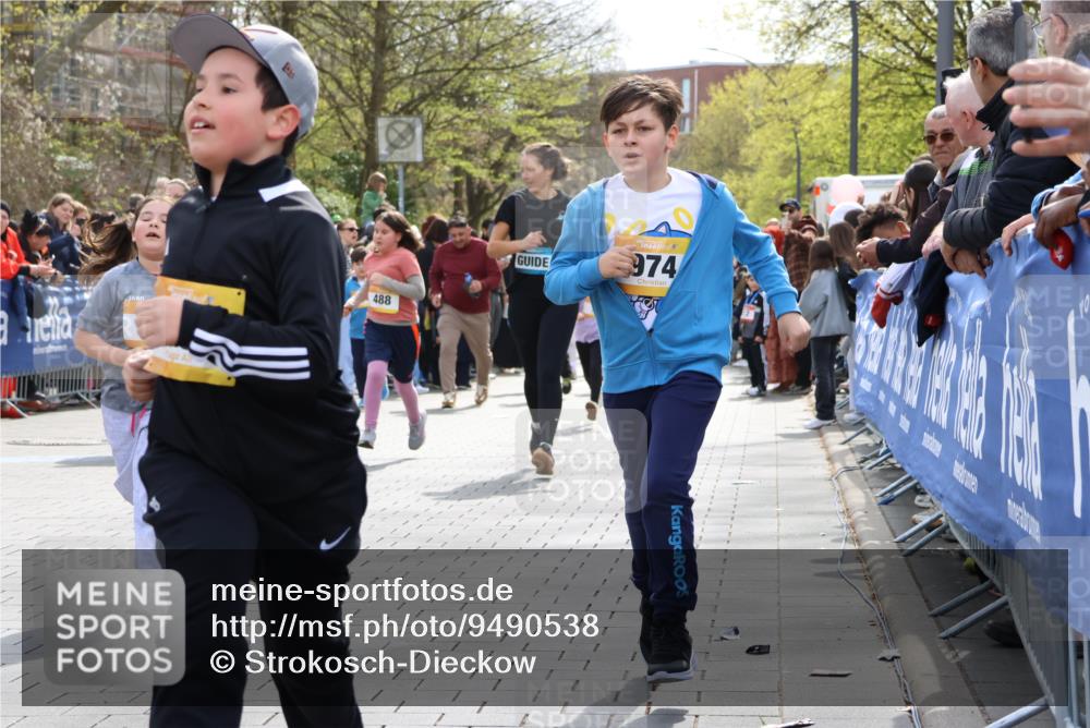 12.04.2026 - 45. Internationalen Wilhelmsburger Insellauf Strokosch-Dieckow http://msf.ph/oto/9490538 12.04.2026 14:21:49 Ziel 136, 729, 769, 646, 159, 1622, 317, 283, 134, 316, 792, 763, 255, 65, 1617, 969, 799, 974, 482, 236, 810, 488, 814, 95, 409, 595 meine-sportfotos.de