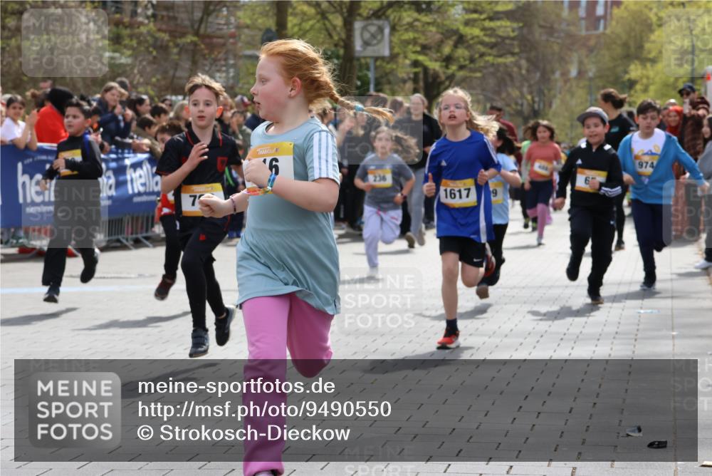 12.04.2026 - 45. Internationalen Wilhelmsburger Insellauf Strokosch-Dieckow http://msf.ph/oto/9490550 12.04.2026 14:21:46 Ziel 838, 234, 111, 66, 136, 729, 769, 646, 159, 1622, 317, 283, 134, 316, 792, 763, 255, 65, 1617, 969, 799, 974, 482, 236, 810, 488 meine-sportfotos.de