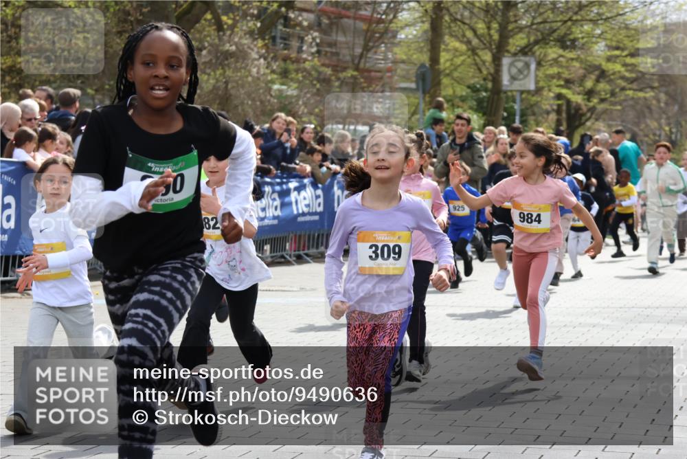 12.04.2026 - 45. Internationalen Wilhelmsburger Insellauf Strokosch-Dieckow http://msf.ph/oto/9490636 12.04.2026 14:21:22 Ziel 629, 566, 564, 607, 980, 1630, 991, 302, 562, 309, 282, 528, 797, 984, 811, 128, 828, 1005, 925, 253, 988, 964 meine-sportfotos.de