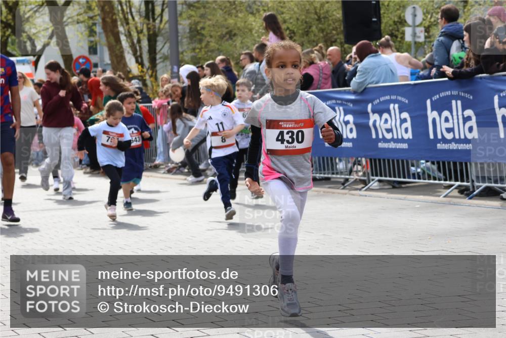 12.04.2026 - 45. Internationalen Wilhelmsburger Insellauf Strokosch-Dieckow http://msf.ph/oto/9491306 12.04.2026 14:10:43 Ziel 553, 204, 705, 645, 910, 613, 789, 202, 709, 195, 912, 188, 430, 210, 701, 699, 703, 54, 147, 112 meine-sportfotos.de