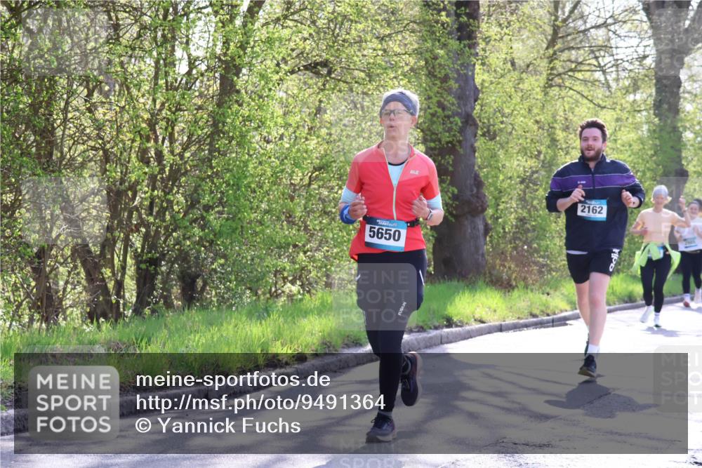 12.04.2026 - 45. Internationalen Wilhelmsburger Insellauf Yannick Fuchs http://msf.ph/oto/9491364 12.04.2026 10:41:28 Laufen 5650, 2162 meine-sportfotos.de