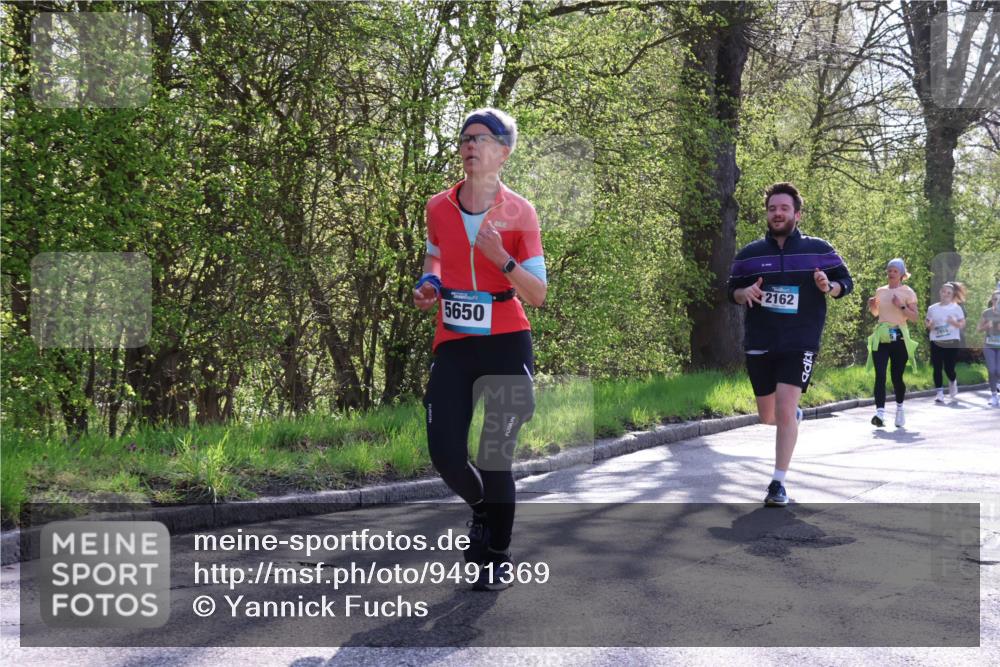 12.04.2026 - 45. Internationalen Wilhelmsburger Insellauf Yannick Fuchs http://msf.ph/oto/9491369 12.04.2026 10:41:29 Laufen 5650, 2162, 3505 meine-sportfotos.de