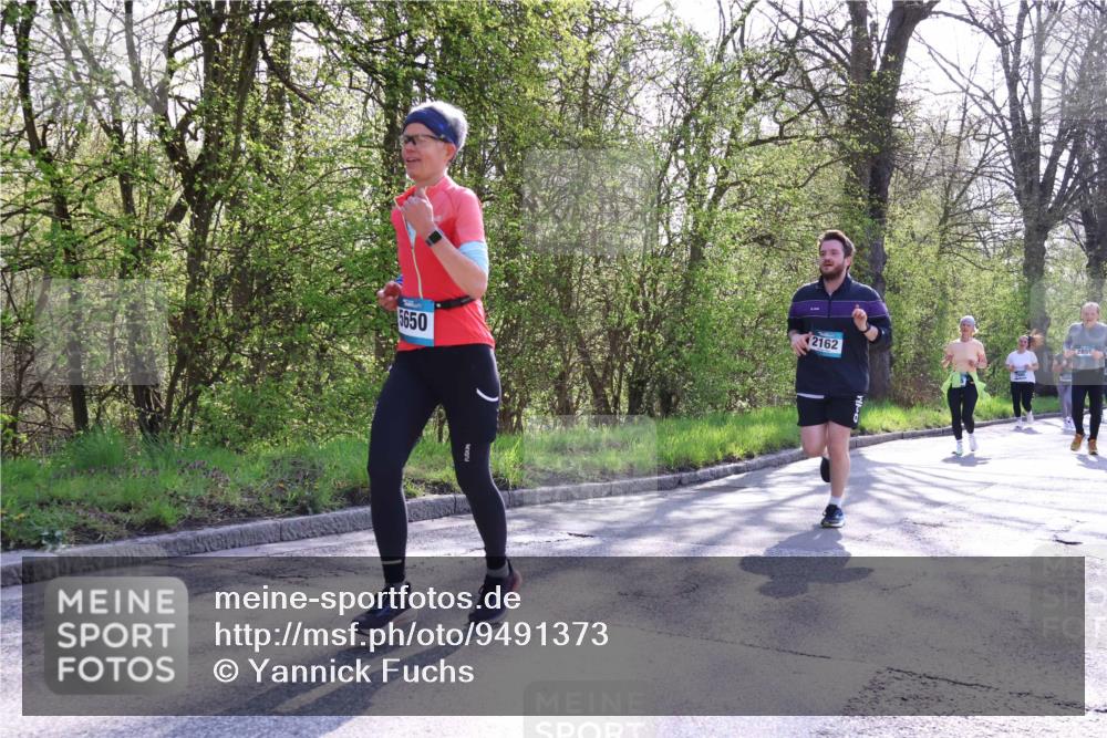 12.04.2026 - 45. Internationalen Wilhelmsburger Insellauf Yannick Fuchs http://msf.ph/oto/9491373 12.04.2026 10:41:30 Laufen 5650, 2162, 1505, 2855 meine-sportfotos.de
