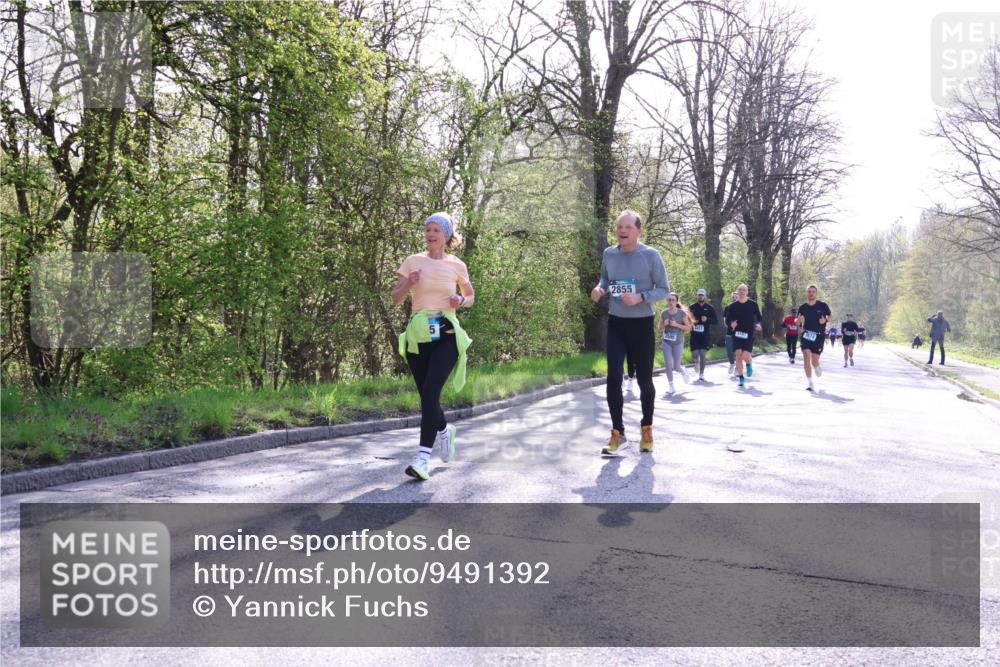 12.04.2026 - 45. Internationalen Wilhelmsburger Insellauf Yannick Fuchs http://msf.ph/oto/9491392 12.04.2026 10:41:33 Laufen 2855 meine-sportfotos.de