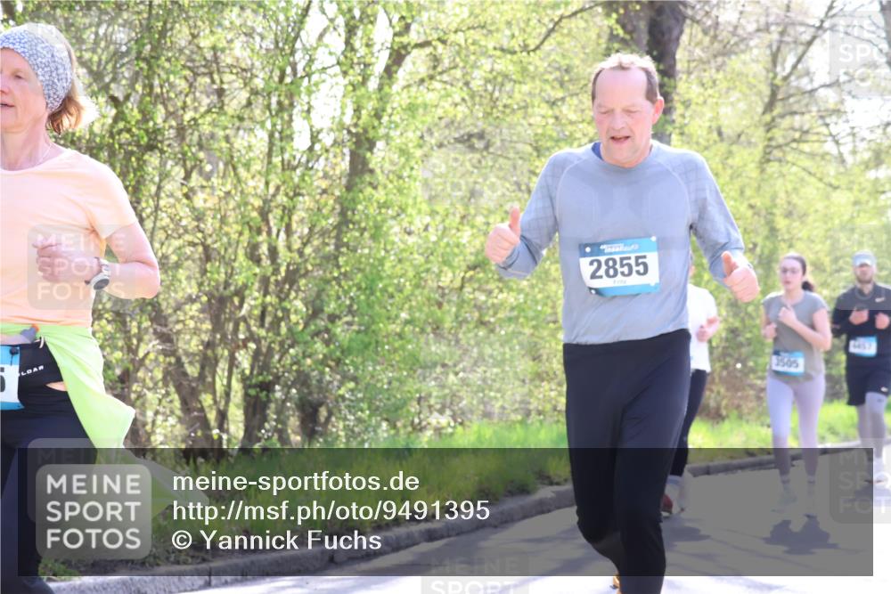 12.04.2026 - 45. Internationalen Wilhelmsburger Insellauf Yannick Fuchs http://msf.ph/oto/9491395 12.04.2026 10:41:34 Laufen 2855, 3505, 4457 meine-sportfotos.de